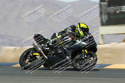 media/Apr-10-2022-SoCal Trackdays (Sun) [[f104b12566]]/Turn 9 (130pm)/